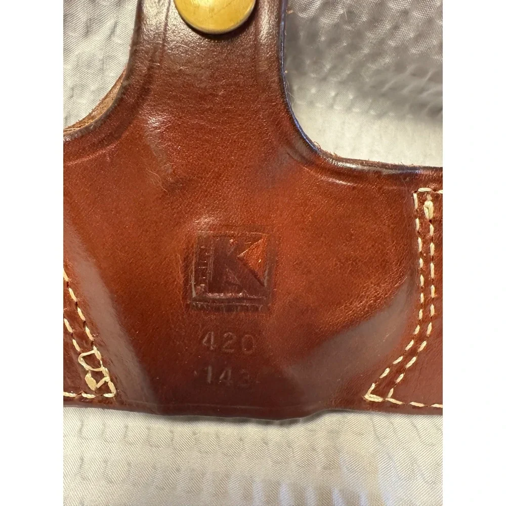 Triple K 420 Secret Agent Holster RH 420-5 S&W 945 Brown Leather Snap